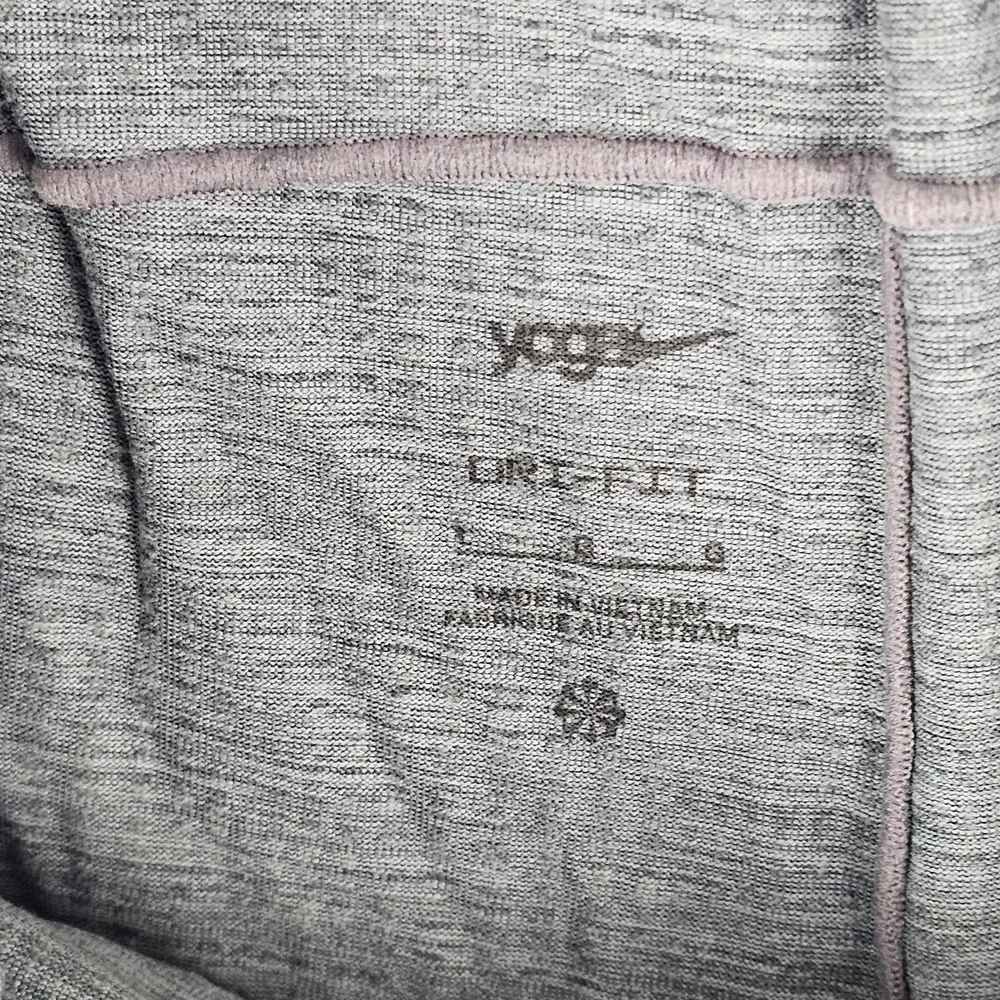 Nike Yoga Pants Mens Large Gray Lightweight Performance Jogger Tapered FB7782